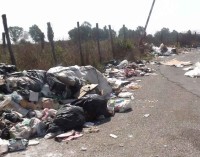 I comuni di Albano Laziale e Ardea alzano la voce sulla discarica a cielo aperto di Via Ardeatina