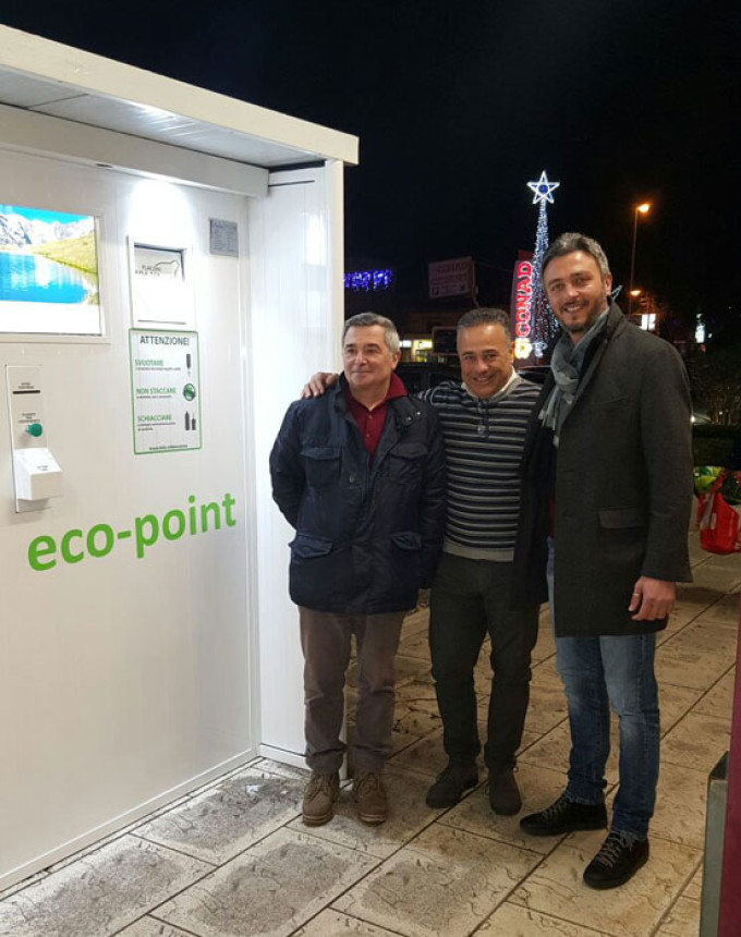Ardea, inaugurati i primi due “ecopoint” della città: ricicli e risparmi