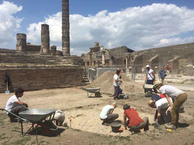 “Nuovi scavi e ricerche nel Parco Archeologico di Pompei”