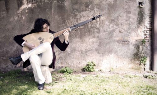 i Bassifondi in Alfabeto Falso, musica barocca per chitarre, a Classica al tramonto della IUC