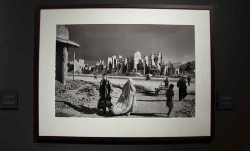 FONDAZIONE PISTOIA MUSEI  presenta  SEBASTIÃO SALGADO EXODUS