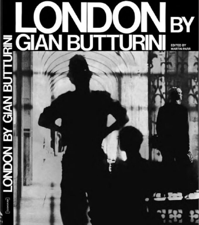 10-23 dicembre – mostra fotografica e libro, SAVE THE BOOK. London by Gian Butturini – online e live, Spazio d’Arte Scoglio di Quarto, Milano