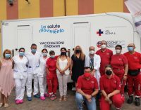 Salute in Movimento, il camper della Asl Roma 6 per i vaccini itineranti anti-Covid arriva a Pomezia