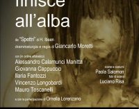 Teatro Trastevere: Dal 22 al 27 marzo 2022 LA NOTTE FINISCE ALL’ALBA libero adattamento da Spettri di H. Ibsen, drammaturgia e regia di Giancarlo Moretti