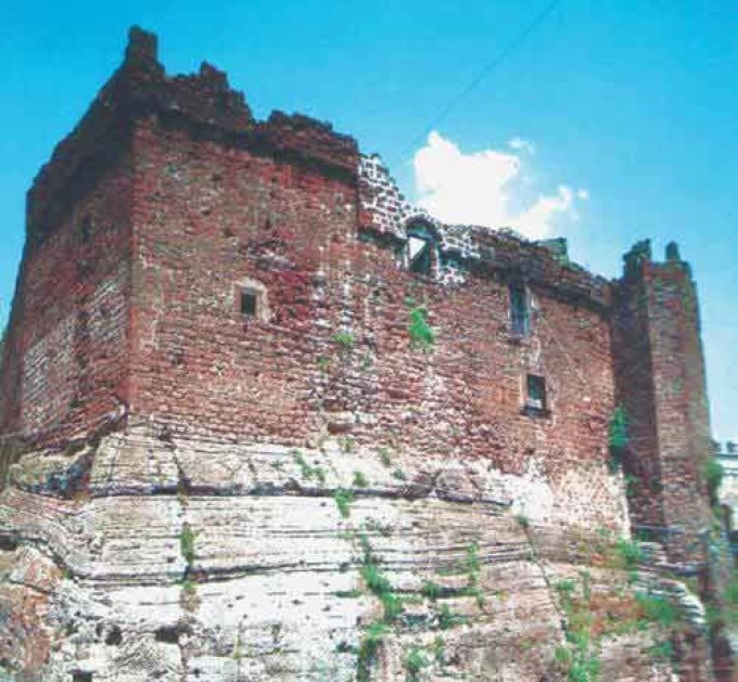 Il Castello Colonna di Arnara