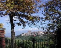 “Io e lo Straniero”, l’ultimo affascinante libro della scrittrice genzanese Bianca Silvestri