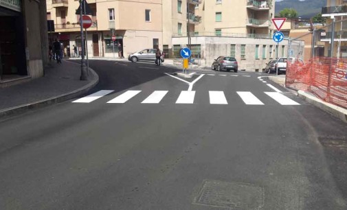 Velletri – Con la rotatoria in Largo Galoni si hanno anche nuove barriere architettoniche!