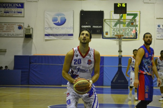 Basket Frascati (C Gold), si riparte. Spizzichini promuove il gruppo: «Meritiamo un 7 pieno»