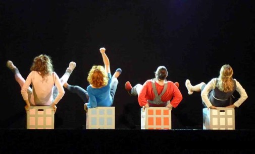 Teatro della Cometa – MOMS! Il primo varietà sulla maternità