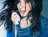 Laura Pausini è la regina del web