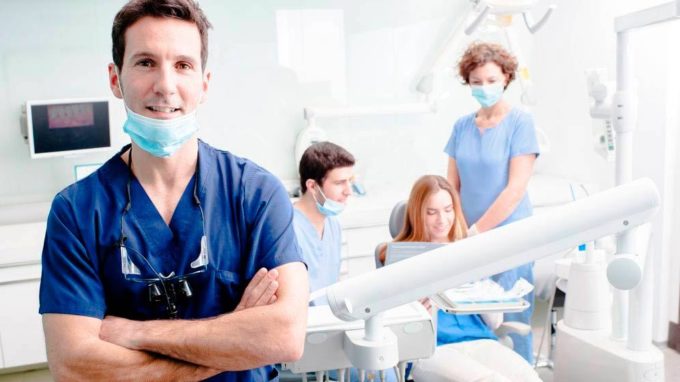 Cure dentistiche proibitive: soluzioni per non trascurare il tarlo dei denti