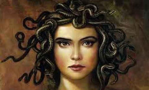 Treia. “Il sospiro di Medusa” di Morena Oro