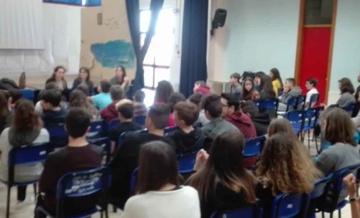 Oltre 150 giovani affrontano il tema della tossicodipendenza con il progetto Comitato Quartiere Giovani a Frattocchie