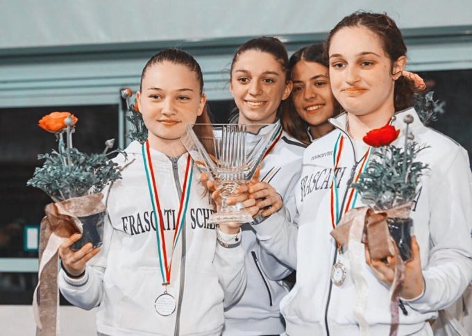 Frascati Scherma, la squadra Allieve-Ragazze vice campionessa d’Italia nel fioretto