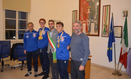 Sindaco riceve gli atleti di karate Tommaso Giuli e Lorenzo Baldoncini