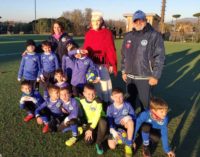 Ssd Colonna (Scuola calcio), che festa per il torneo federale e la discesa della Befana dall’elicottero