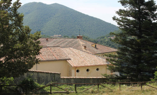 Chiusura dei lavori di copertura della Foresteria nobile nella Certosa di Trisulti (FR)