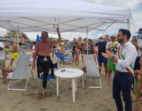 TORVAIANICA. Giro d’Italia a nuoto per i diritti delle persone con disabilità