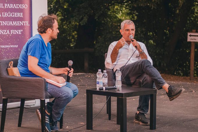 Luca Manfredi, un friccico ner core e la semplicità di Nino al “Parco dei libri” di Genzano