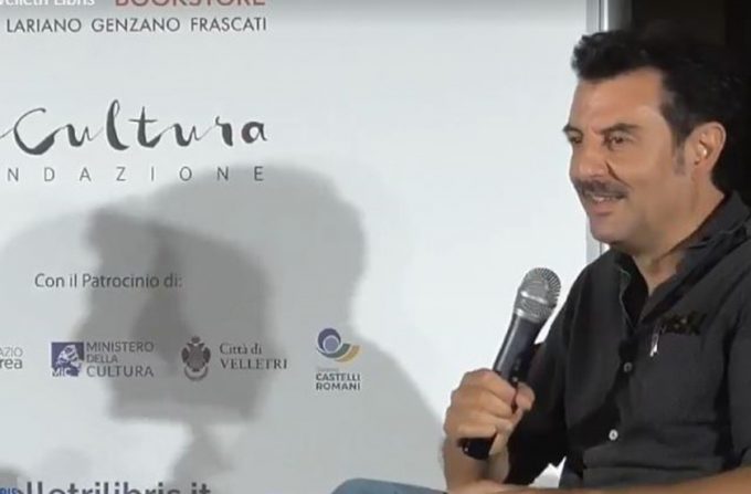 Enrico Ianniello con “Alfredino, laggiù” a “Velletri Libris”