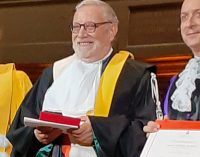 CONFERITO ALLA SORBONA  IL DOTTORATO HONORIS CAUSA  AL PROF. ORTOLEVA DI UNITO