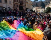 GLI STUDENTI DI MONTE COMPATRI DICONO “NO” ALLA GUERRA E DIVENTANO #COSTRUTTORIDIPACE