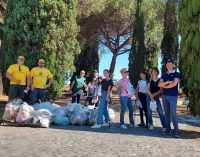 Marino, il circolo Legambiente Appia Sud Il Riccio e Mc Donald’s impegnati per la pulizia del tratto di Appia Antica a Frattocchie