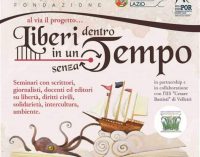 “Liberi dentro in un tempo senza tempo”