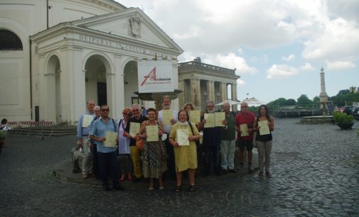 Premiazione dei SOCI MERITEVOLI DI ARCHEOCLUB ARICINO NEMORENSE APS