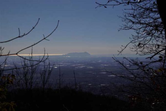 SULLA CRESTA DEL VULCANO  Trekking naturalistico sul Maschio d’Ariano