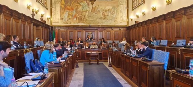 Velletri, il Consiglio Comunale approva il “Pacchetto Sicurezza”