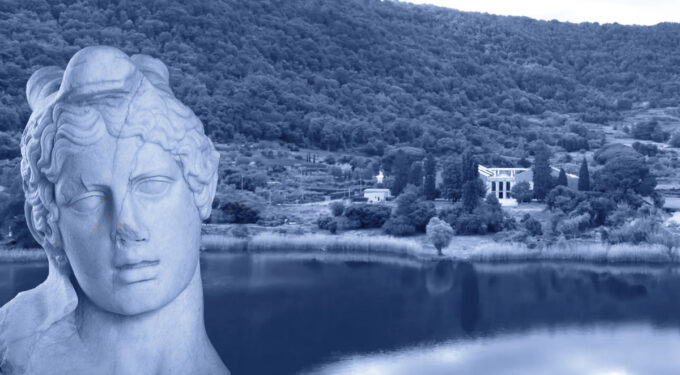Antichi Sipari: spettacoli in cuffia e itineranti al Museo delle Navi Romane di Nemi