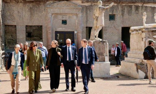 L’Ambasciatore della Missione USA presso le Agenzie delle Nazioni Unite con il Direttore generale dell’ICCROM in visita al Parco di Ercolano