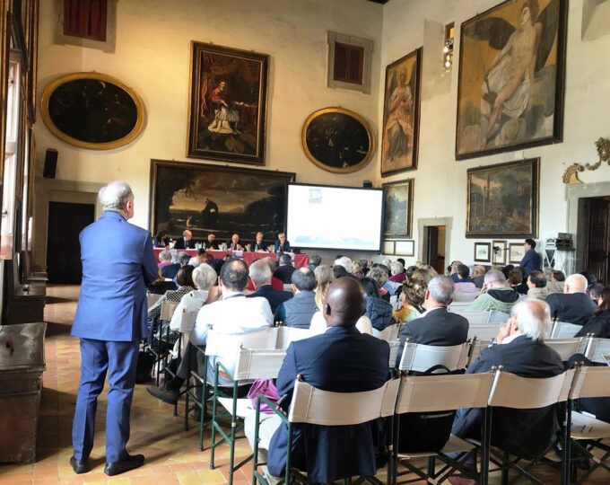 A PALAZZO CHIGI DI ARICCIA IL CONVEGNO “ALLA SERA DELLA VITA. FARSI VICINI CON COMPETENZA ED EMPATIA”