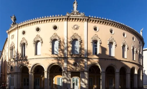 “Il Flauto Magico” al Teatro Verdi di Padova Il capolavoro di Mozart firmato da Paolo Giani: un viaggio profondo verso la luce e la conoscenza, guidato dal mistero della musica