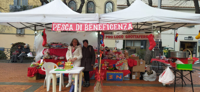 Il Natale Grottaferratese si chiude con le emozioni del teatro e la Befana in piazza